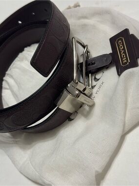 Coach F55158 Reversible Signature Leather Belt Mahogany
